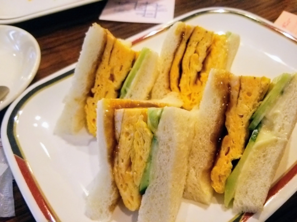 名古屋老舗喫茶のたまごサンドはいかに【コンパル 大須本店】│大阪の