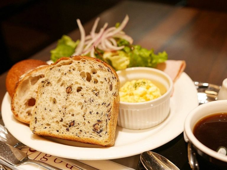 常時150種類以上のパンが勢ぞろい 谷町四丁目 Boulangerie Cafe Gout ルトロン