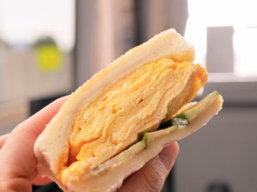 セブンイレブンのフィッシュバーガーが旨すぎるっ 袋パンに革命あり ジューシータルタルフィッシュバーガー は絶対食うべき セブン へ走れ 大阪のたまごサンドしらんの