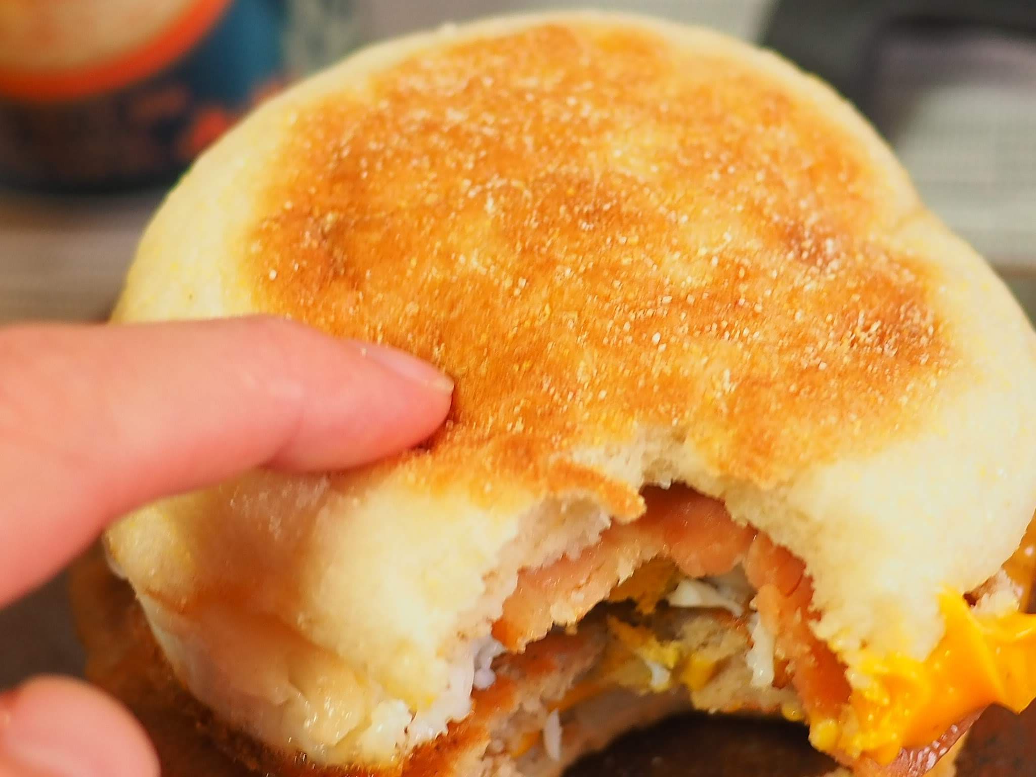 パティ2枚の幸福】”メガマフィン”というビッグを越えたメガの朝マック